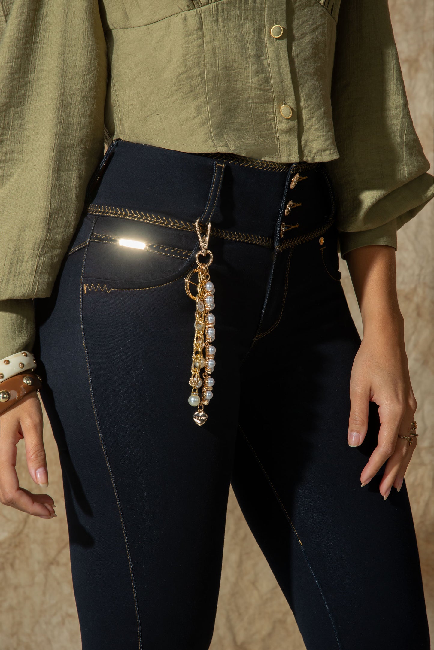V07310 JEAN 3 BOTONES DELUXE