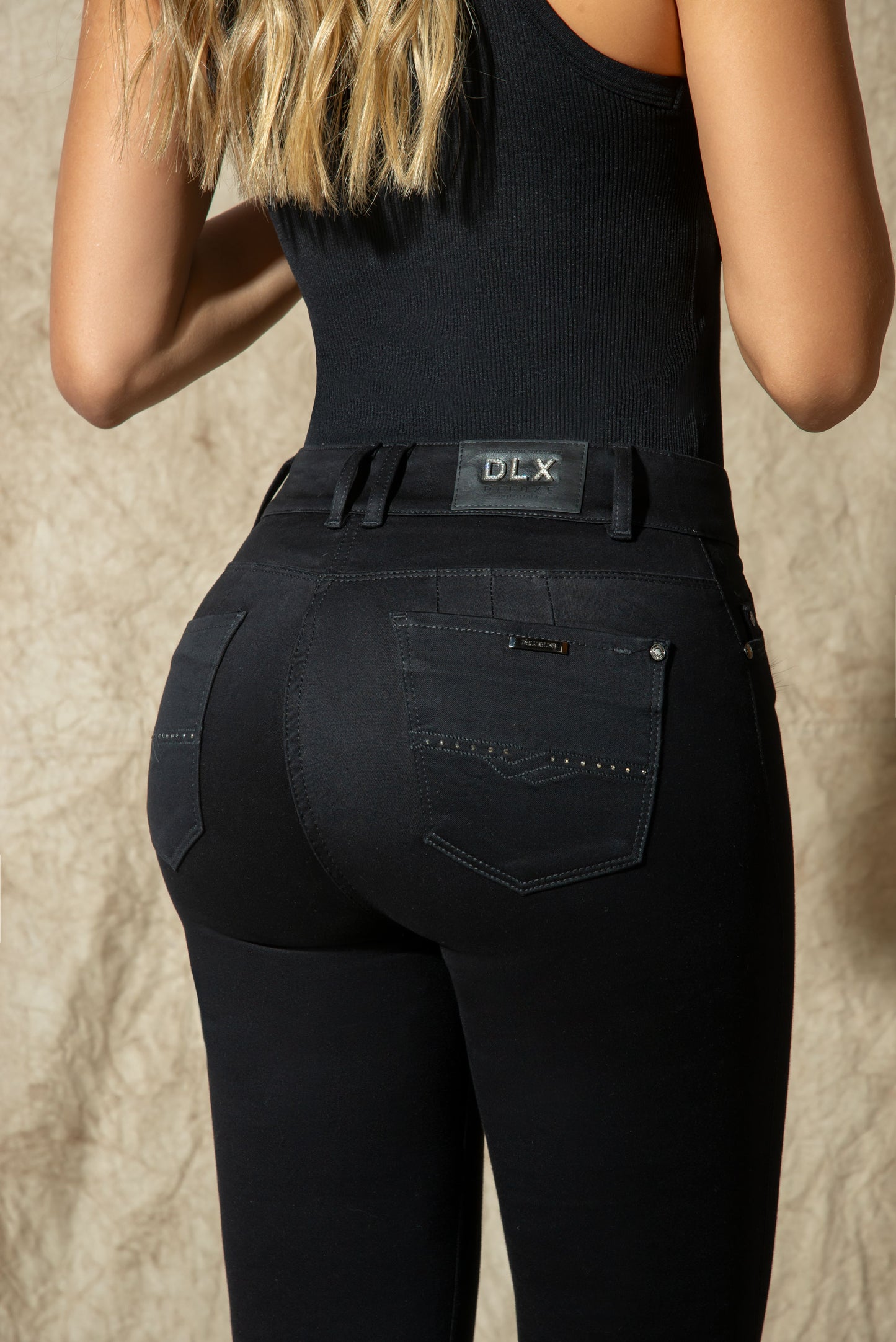 V07334 JEAN 1 BOTON DELUXE