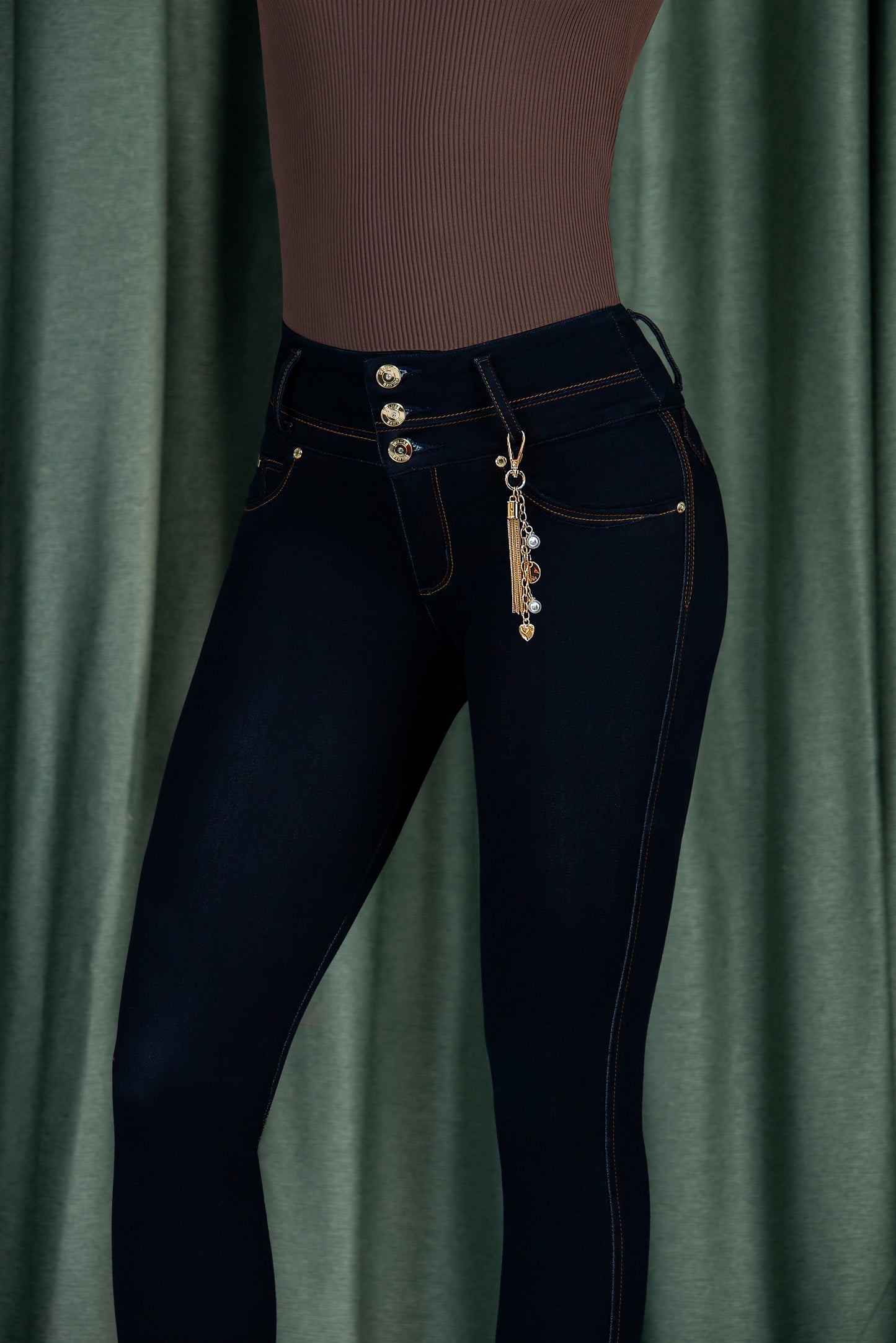 7183 JEANS COLOMBIANO - AMOR INFINITO